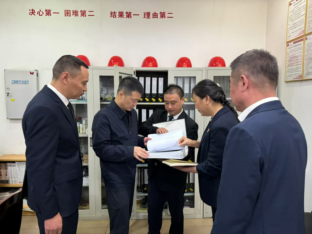 省尊龙凯时集团党委书记、董事长游勇国庆节期间调研督导旗下酒店经营及安全生产工作